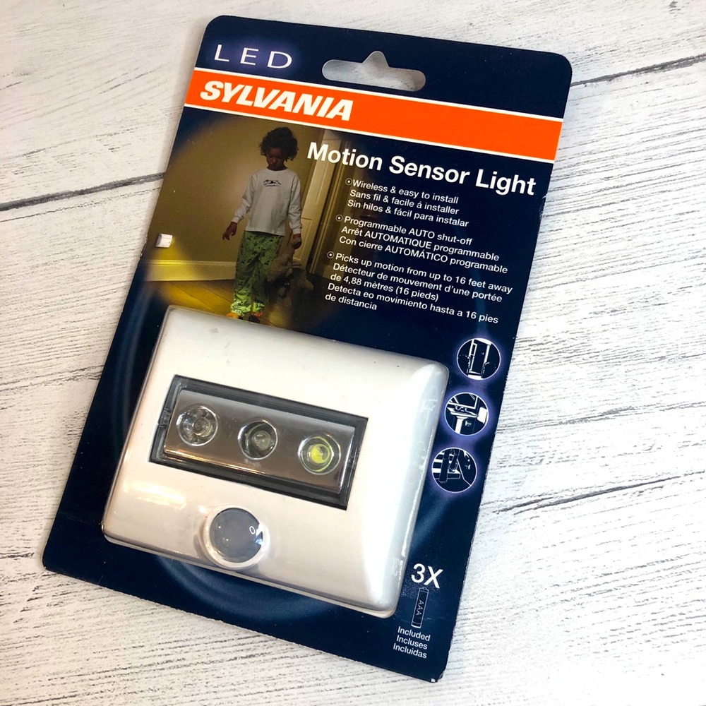 Sylvania LED Night Light with Motion Sensor